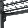 Doppelstockbett 190x90 cm in schwarz Detailaufnahme der Verschraubung der Liegefläche mit Stirnseite des Betts