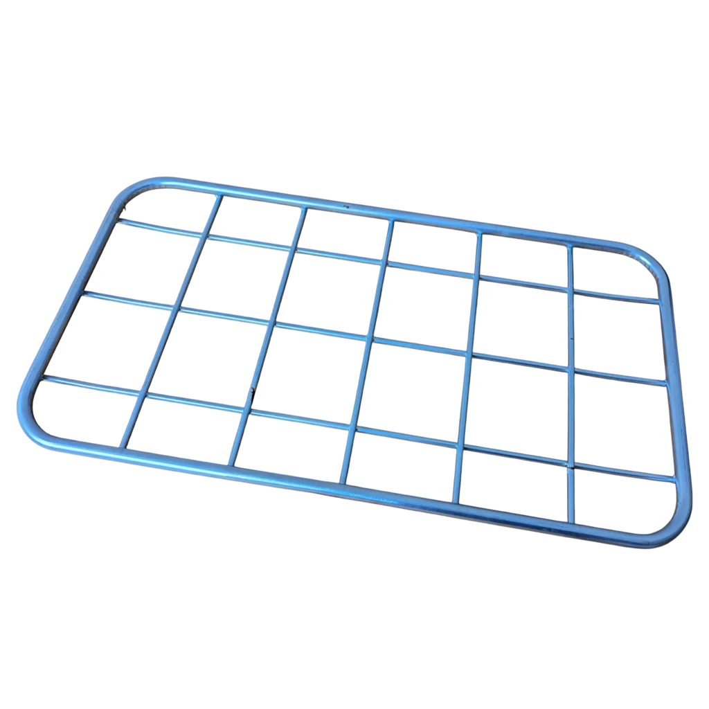 Metallschuhrost für linken Bundeswehr-Buche-Dekor-Spind